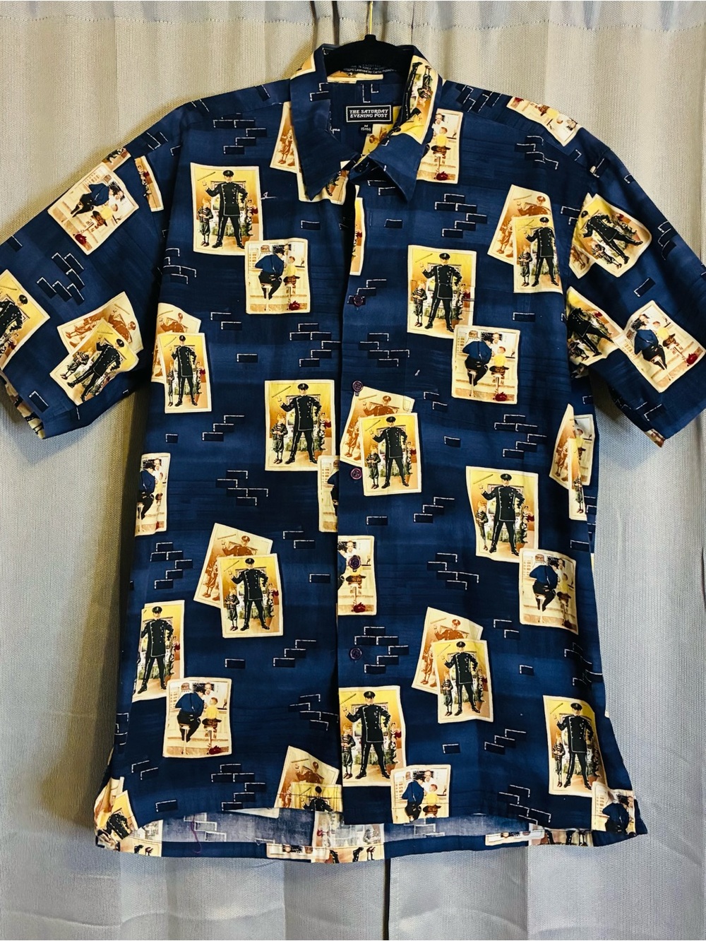 THE SATURDAY EVENING POST Men’s Police Cops Norman Rockwell Size M